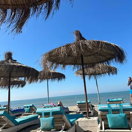 Ori-apartament Albania * Голем
